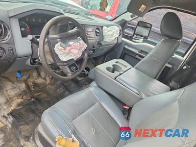 Zdjęcie 8 z 12 samochodu: 2015 FORD F350 VIN:1FDRF3G67FEA24546 - miniatura