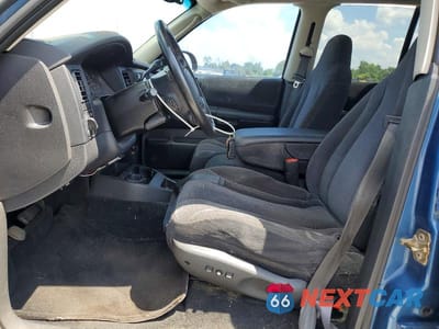 Zdjęcie 7 z 12 samochodu: 2004 DODGE DAKOTA QUAD SLT VIN:1D7HG48N04S764422 - miniatura