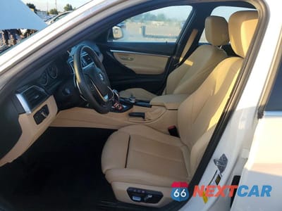 Zdjęcie 7 z 12 samochodu: 2018 BMW 330 I VIN:WBA8B9G51JNU98262 - miniatura