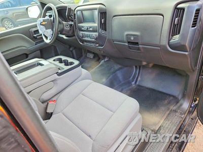 Zdjęcie 8 z 12 samochodu: 2018 CHEVROLET SILVERADO C1500 VIN:1GCNCNEH2JZ122476 - miniatura