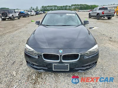 Piąte zdjęcie samochodu w środku: 2016 BMW 320 I VIN:WBA8E1G54GNT38085 - miniatura