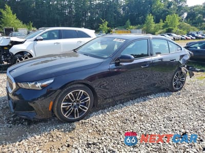 2025 BMW 540 XI WBA63FJ00SCT50133 - główne zdjęcie licytacji z USA - miniatura