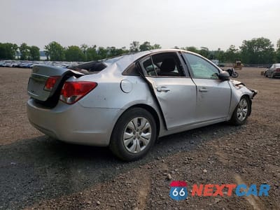 Trzecie zdjęcie samochodu z tyłu: 2014 CHEVROLET CRUZE LS VIN:1G1PA5SG8E7150187 - miniatura