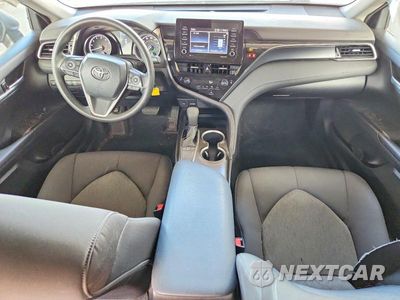 Zdjęcie 8 z 12 samochodu: 2023 TOYOTA CAMRY LE VIN:4T1C11AK8PU808384 - miniatura