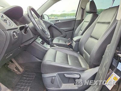 Zdjęcie 7 z 13 samochodu: 2017 VOLKSWAGEN TIGUAN S VIN:WVGAV7AX8HK000432 - miniatura