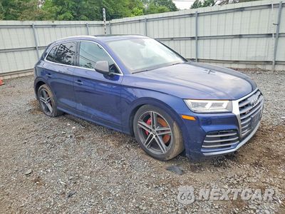 Czwarte zdjęcie samochodu z boku: 2018 AUDI SQ5 PREMIUM PLUS VIN:WA1A4AFY5J2117438 - miniatura