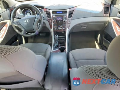 Zdjęcie 8 z 12 samochodu: 2011 HYUNDAI SONATA GLS VIN:5NPEB4AC1BH249686 - miniatura