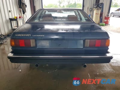 Zdjęcie 6 z 13 samochodu: 1984 MASERATI QUATTROPORTE VIN:ZAMBC110XEA305054 - miniatura