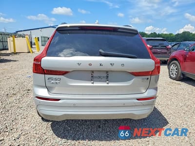 Zdjęcie 6 z 14 samochodu: 2022 VOLVO XC60 B5 MOMENTUM VIN:YV4L12RK1N1034909 - miniatura