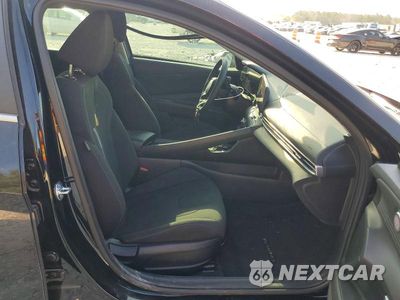 Zdjęcie 7 z 13 samochodu: 2025 HYUNDAI ELANTRA SEL VIN:KMHLS4DG0SU940974 - miniatura