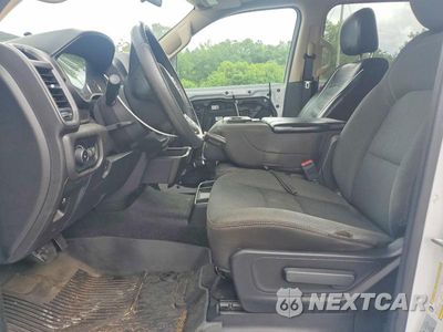 Zdjęcie 7 z 12 samochodu: 2019 RAM 1500 TRADESMAN VIN:1C6RRFGGXKN872766 - miniatura