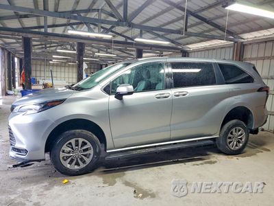 2024 TOYOTA SIENNA LE 8-PASSENGER 5TDKRKEC5RS216918 - główne zdjęcie licytacji z USA - miniatura