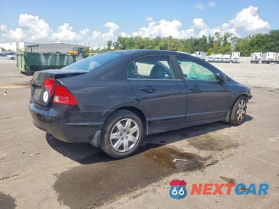 Trzecie zdjęcie samochodu z tyłu: 2008 HONDA CIVIC LX VIN:1HGFA16528L058123 - miniatura