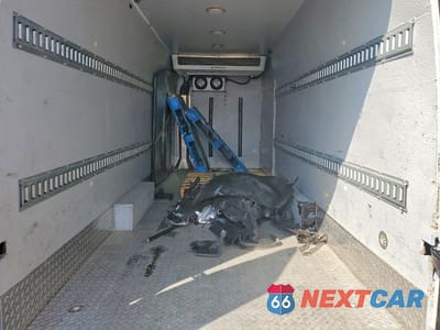 Zdjęcie 10 z 13 samochodu: 2017 MERCEDES-BENZ SPRINTER VIN:WD3PF1CD9HP408379 - miniatura