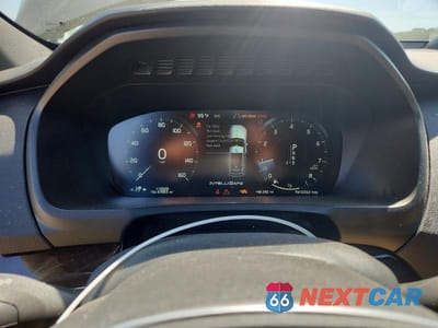 Zdjęcie 9 z 12 samochodu: 2017 VOLVO XC90 T6 VIN:YV4A22PK6H1176071 - miniatura