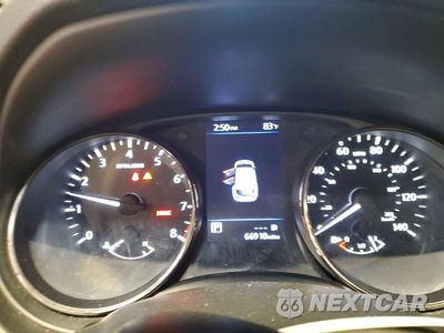 Zdjęcie 9 z 14 samochodu: 2019 NISSAN ROGUE SPORT S VIN:JN1BJ1CR6KW321422 - miniatura
