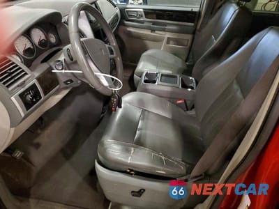Zdjęcie 7 z 13 samochodu: 2010 DODGE GRAND CARAVAN SXT VIN:2D4RN5DX3AR128059 - miniatura