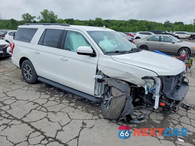 Czwarte zdjęcie samochodu z boku: 2021 FORD EXPEDITION MAX XLT VIN:1FMJK1JT9MEA25075 - miniatura