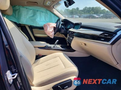 Zdjęcie 7 z 12 samochodu: 2016 BMW X5 XDRIVE35I VIN:5UXKR0C52G0P20785 - miniatura