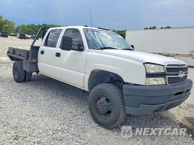 Czwarte zdjęcie samochodu z boku: 2004 CHEVROLET SILVERADO K3500 VIN:1GCJK33284F223001 - miniatura