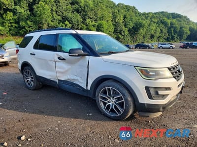Czwarte zdjęcie samochodu z boku: 2016 FORD EXPLORER SPORT VIN:1FM5K8GT1GGA42933 - miniatura