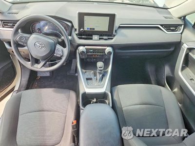 Zdjęcie 8 z 13 samochodu: 2025 TOYOTA RAV4 LE VIN:2T3H1RFV8SC349124 - miniatura