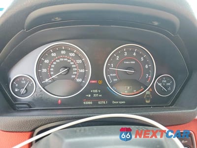 Zdjęcie 9 z 12 samochodu: 2018 BMW 440I VIN:WBA4Z5C53JEA33090 - miniatura