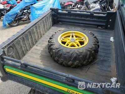 Zdjęcie 6 z 10 samochodu: 2020 JOHN DEERE GATOR UTILITY VEHICLE VIN:1M0835MDHLM031647 - miniatura