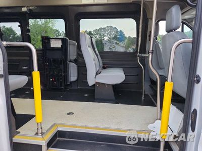 Zdjęcie 11 z 13 samochodu: 2018 FORD TRANSIT T-350HD HANDICAP ACCESSIBLE VIN:1FTBW3XM2JKA80330 - miniatura