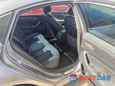 Zdjęcie 6 z 14 samochodu: 2019 HYUNDAI SONATA LIMITED VIN:5NPE34AF8KH762375 - miniatura
