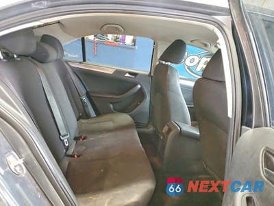 Zdjęcie 10 z 12 samochodu: 2015 VOLKSWAGEN JETTA SE VIN:3VWD17AJ1FM331350 - miniatura