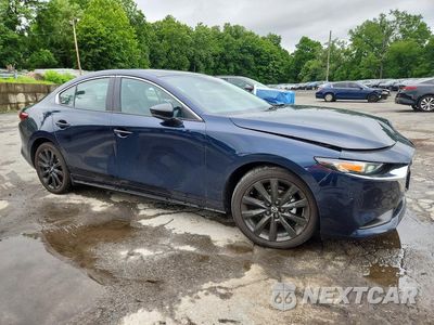 Czwarte zdjęcie samochodu z boku: 2026 MAZDA 3 SELECT SPORT VIN:JM1BPABL6T1879794 - miniatura