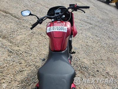 Zdjęcie 6 z 9 samochodu: 2014 HONDA CTX700 VIN:JH2RC6903EK000145 - miniatura