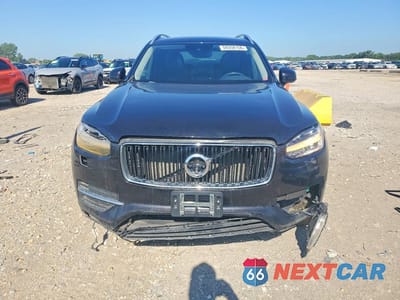 Piąte zdjęcie samochodu w środku: 2016 VOLVO XC90 T6 VIN:YV4A22PK5G1083458 - miniatura