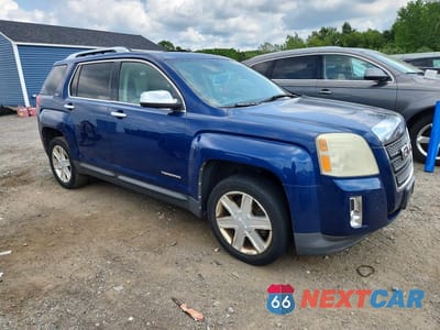 Czwarte zdjęcie samochodu z boku: 2010 GMC TERRAIN SLT VIN:2CTFLJEW7A6347701 - miniatura