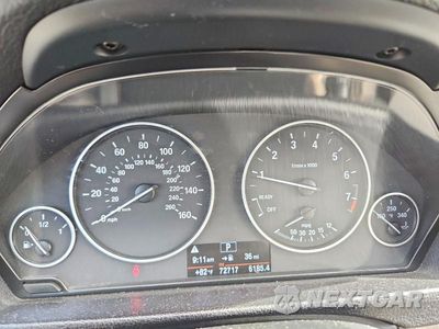 Zdjęcie 9 z 13 samochodu: 2016 BMW 320 I VIN:WBA8E1G52GNU11051 - miniatura