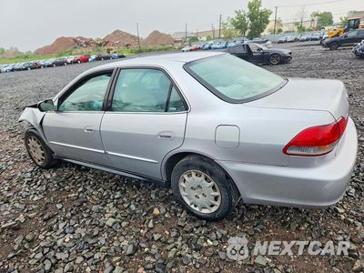 Drugie zdjęcie samochodu z przodu: 2002 HONDA ACCORD LX VIN:1HGCG665X2A164238 - miniatura