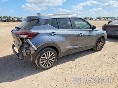 Trzecie zdjęcie samochodu z tyłu: 2023 NISSAN KICKS SV VIN:3N1CP5CV9PL539021 - miniatura