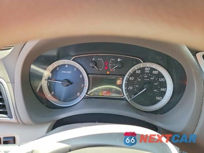 Zdjęcie 9 z 12 samochodu: 2013 NISSAN SENTRA S VIN:3N1AB7APXDL689348 - miniatura