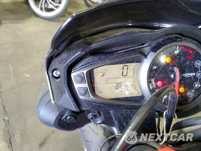 Zdjęcie 7 z 9 samochodu: 2022 TRIUMPH MOTORCYCLE STREET TRIPLE R (LRH) VIN:SMTA544D2NTAY3452 - miniatura