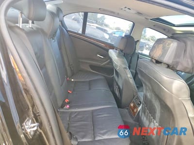 Zdjęcie 10 z 12 samochodu: 2008 BMW 528 I VIN:WBANU53598C112690 - miniatura