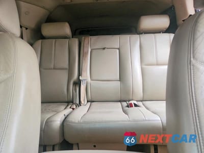 Zdjęcie 10 z 13 samochodu: 2008 GMC YUKON XL K1500 VIN:1GKFK16308J138580 - miniatura