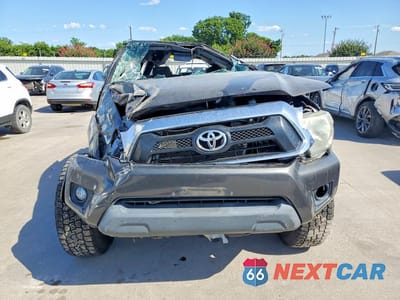 Piąte zdjęcie samochodu w środku: 2012 TOYOTA TACOMA DOUBLE CAB PRERUNNER VIN:5TFJU4GNXCX026814 - miniatura