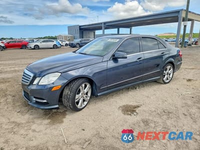 2013 MERCEDES-BENZ E 350 WDDHF5KB7DA666520 - główne zdjęcie licytacji z USA - miniatura