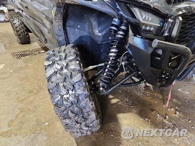Zdjęcie 9 z 10 samochodu: 2026 KAWASAKI TERYX4 UTILITY VEHICLE VIN:JKARTCH1XTB502014 - miniatura
