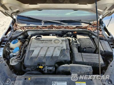 Zdjęcie 11 z 12 samochodu: 2014 VOLKSWAGEN JETTA TDI VIN:3VWLL7AJ5EM311106 - miniatura