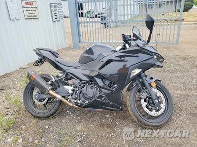 2025 KAWASAKI EX500 ML5EXGG19SDA69416 - główne zdjęcie licytacji z USA - miniatura