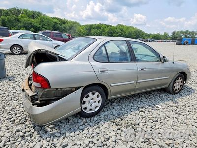 Trzecie zdjęcie samochodu z tyłu: 2002 NISSAN SENTRA XE VIN:3N1CB51DX2L656527 - miniatura