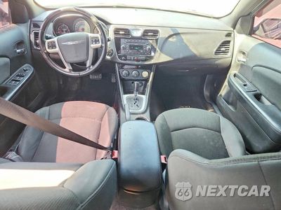 Zdjęcie 8 z 12 samochodu: 2011 CHRYSLER 200 TOURING VIN:1C3BC1FG9BN623461 - miniatura