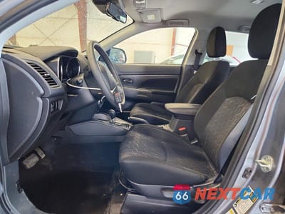 Zdjęcie 7 z 14 samochodu: 2024 MITSUBISHI OUTLANDER SPORT S/SE VIN:JA4ARUAU7RU009409 - miniatura